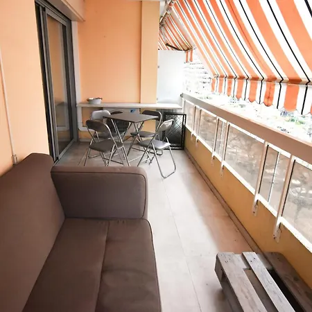 Forum - Spacieux - Confortable - Terrasse -clim-wifi Lägenhet
