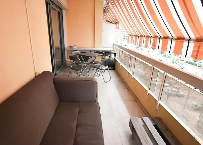 Forum - Spacieux - Confortable - Terrasse -clim-wifi Lägenhet
