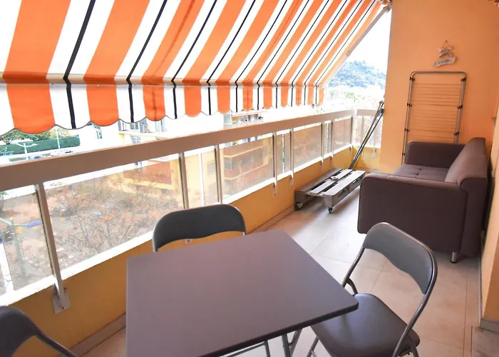 Forum - Spacieux - Confortable - Terrasse -clim-wifi Lägenhet *